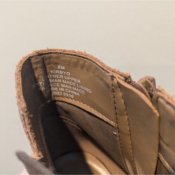 Nine West Kirbyo Camel Block Heel Booties size 8 - Picture 4 of 6